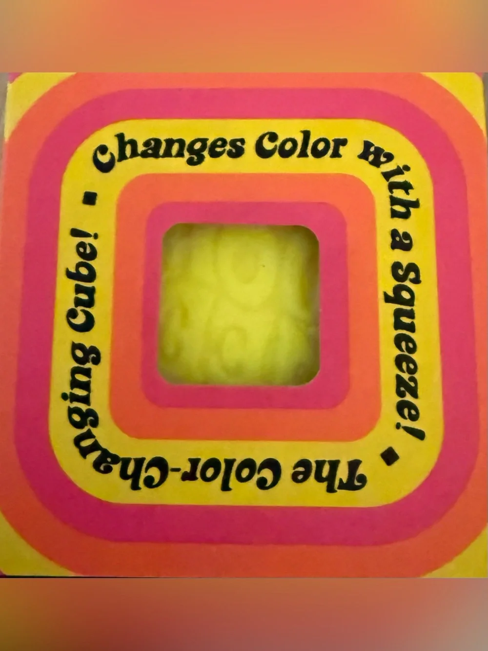 SCHYLLING NEEDOH COLOR CHANGE CUBE BRIGHT YELLOW SQUEEZE TOY TRENDING!! NIB